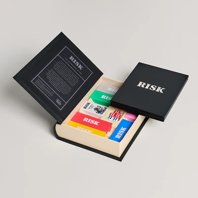 RISK VINTAGE BOOKSHELF EDITION - PRE-ORDER